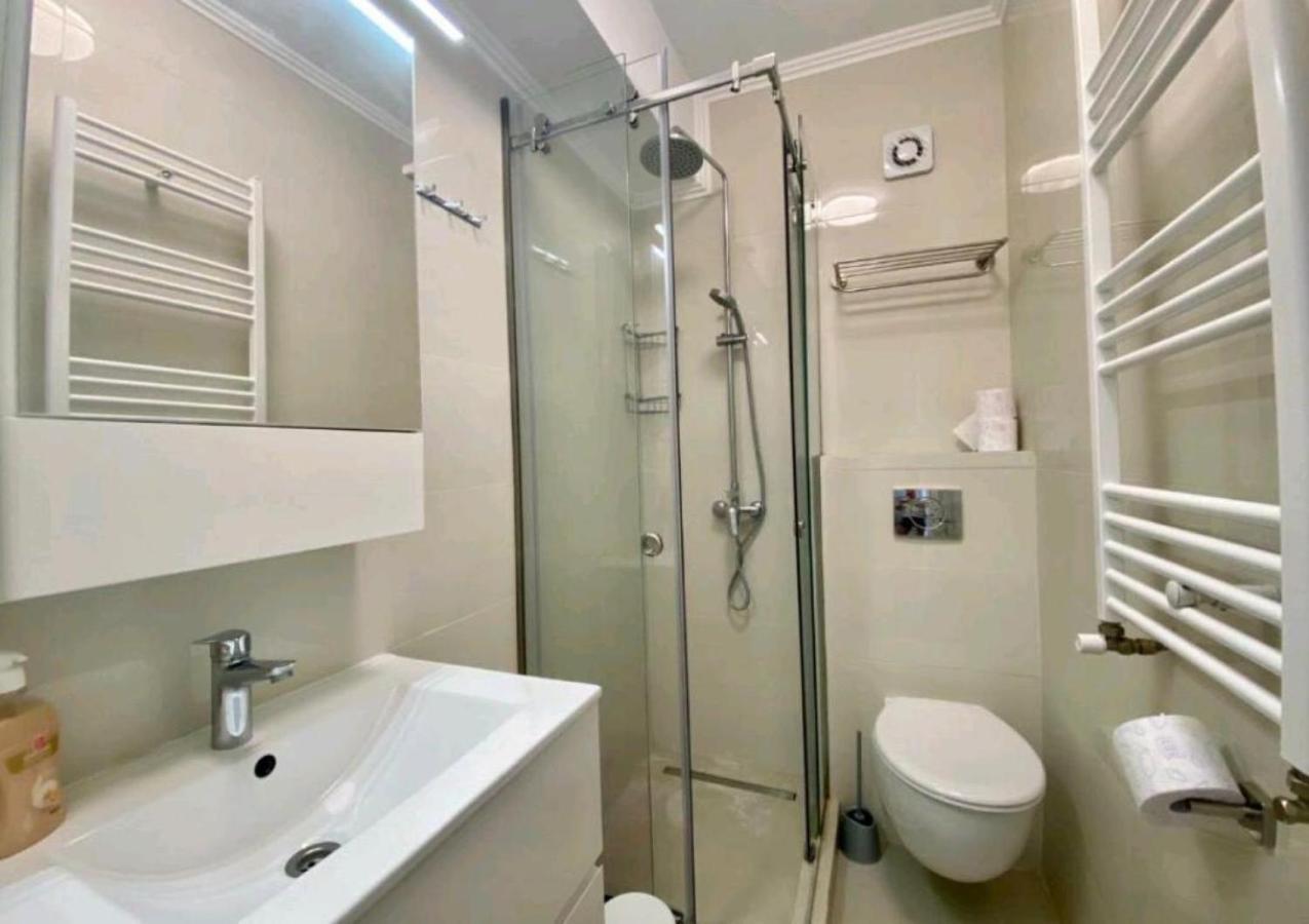 Mamaia Central Apartments Luaran gambar