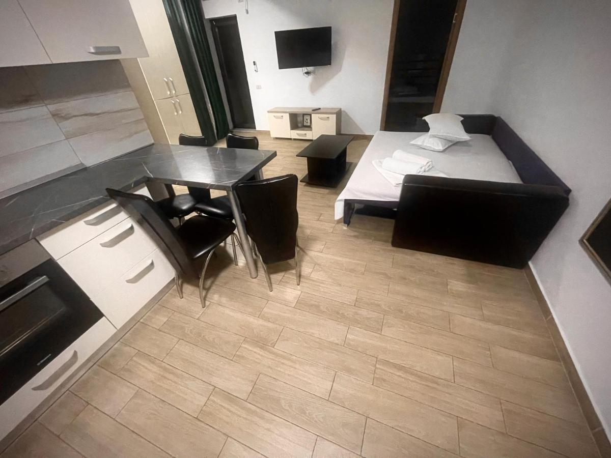 Mamaia Central Apartments Luaran gambar