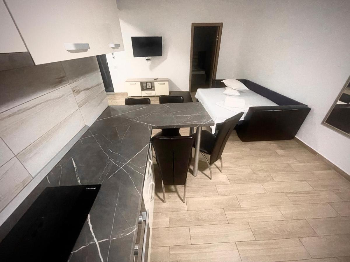 Mamaia Central Apartments Luaran gambar